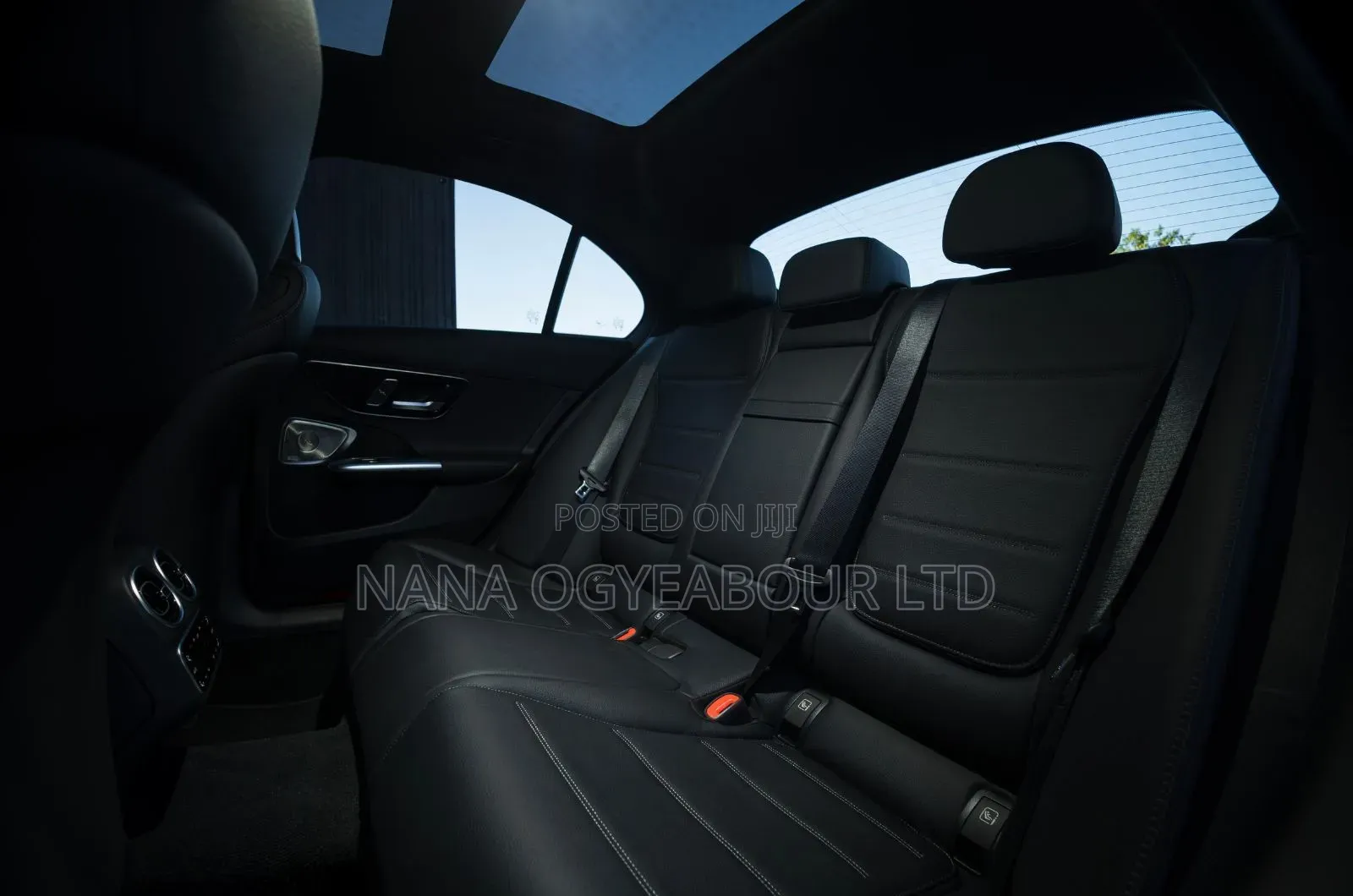 Mercedes-Benz C300 2020 Black