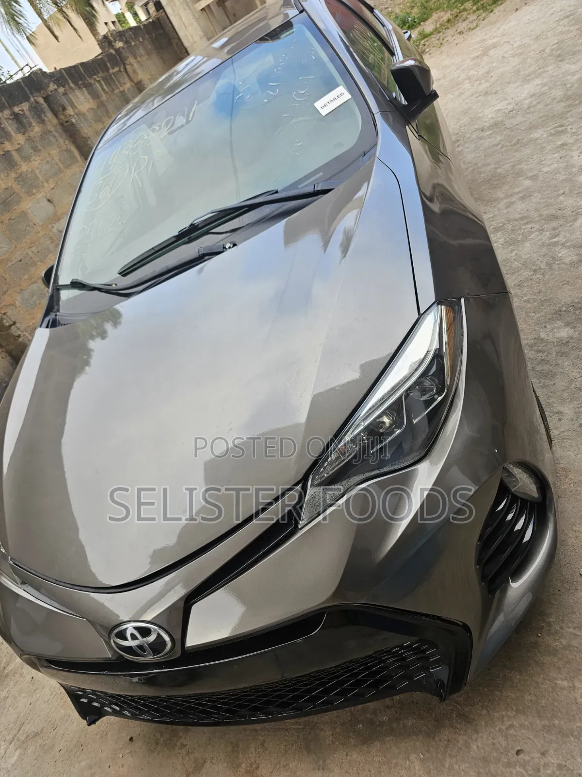 Toyota Corolla SE (1.8L 4cyl 2A) 2018 Gray