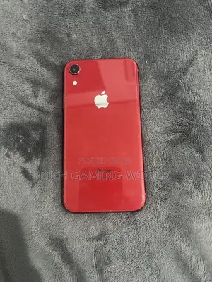 Apple iPhone XR 64 GB Red