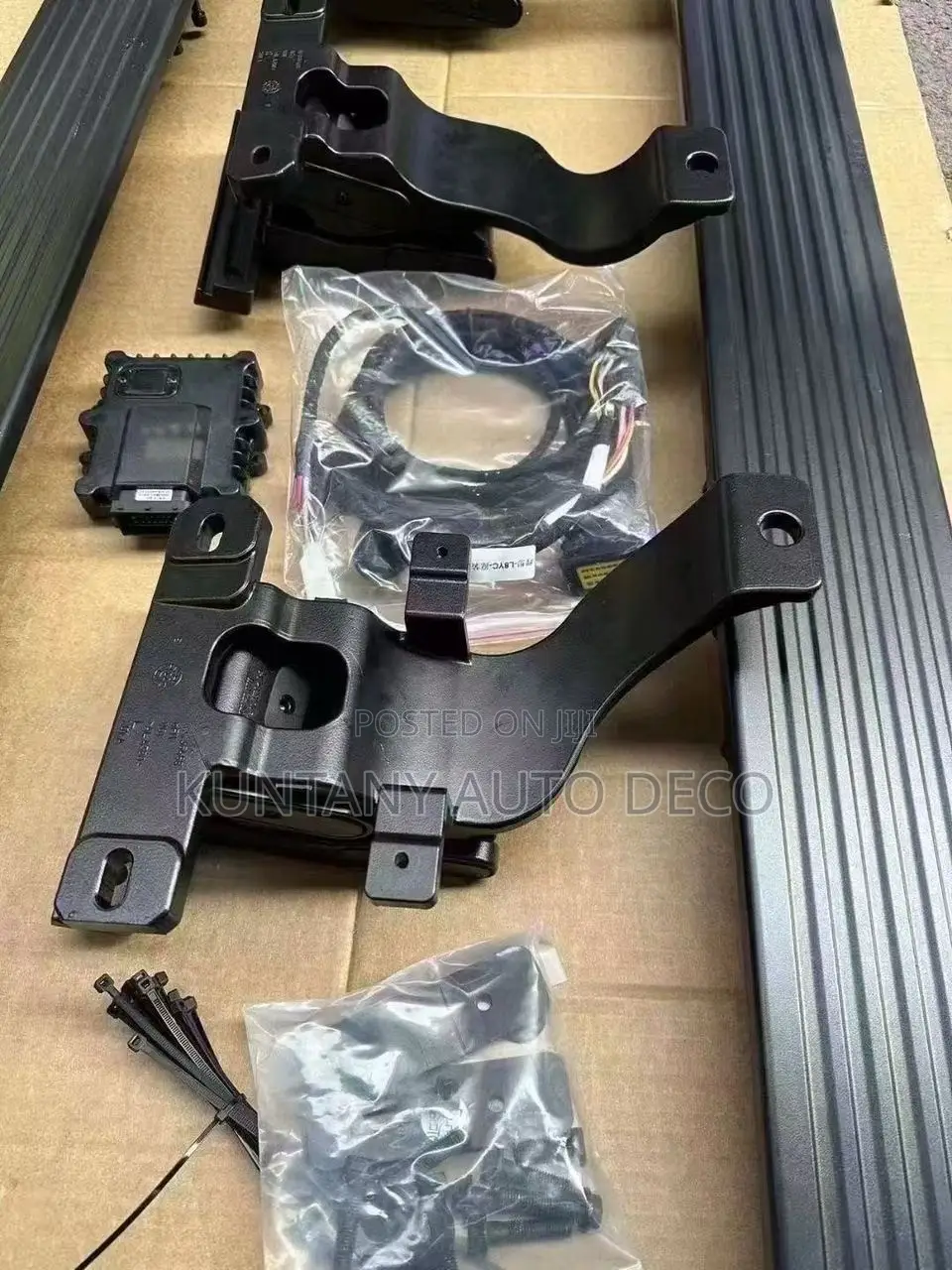 Electronic Side Steps