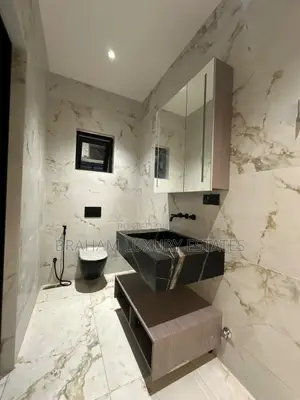 5bdrm Villa in Braham Luxury, East Legon for sale