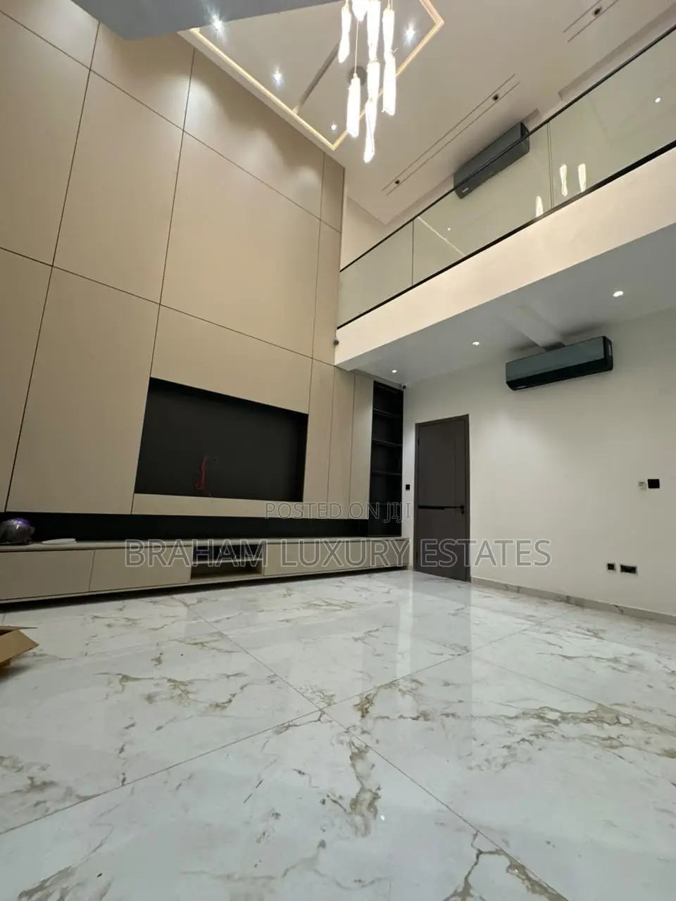 5bdrm Villa in Braham Luxury, East Legon for sale