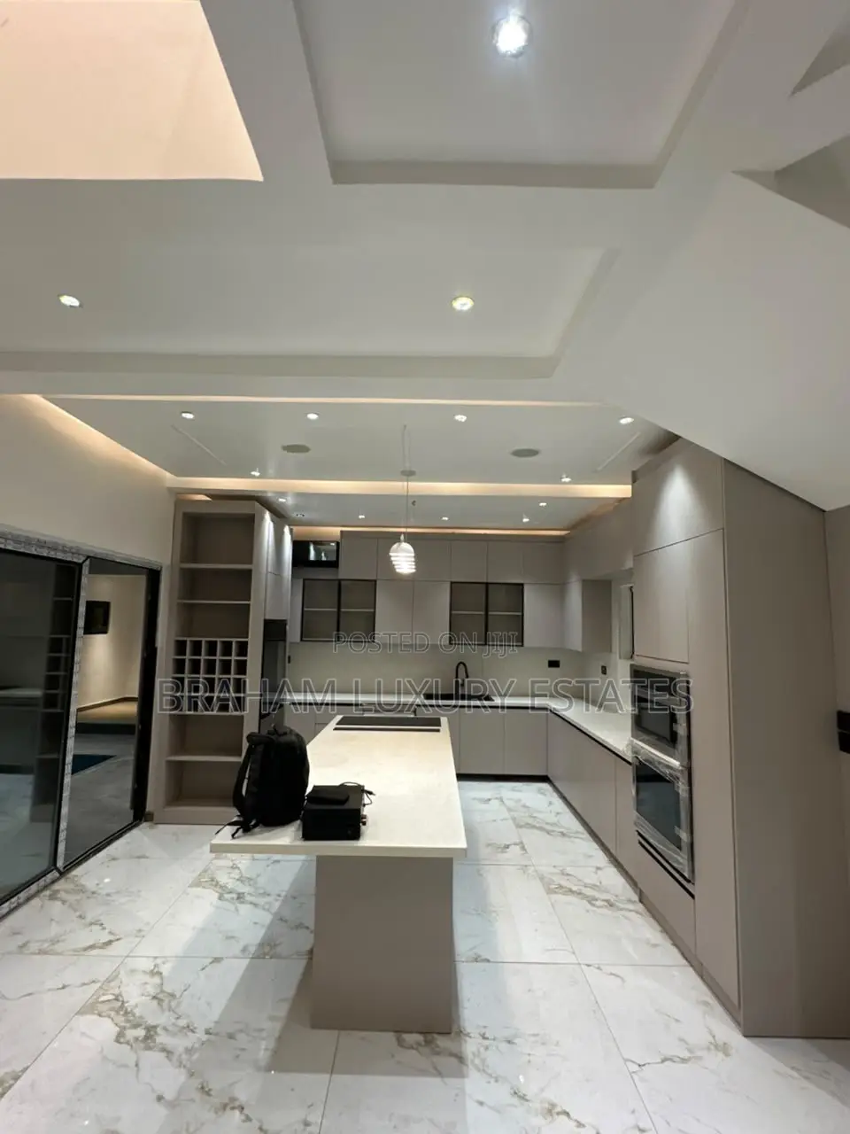 5bdrm Villa in Braham Luxury, East Legon for sale