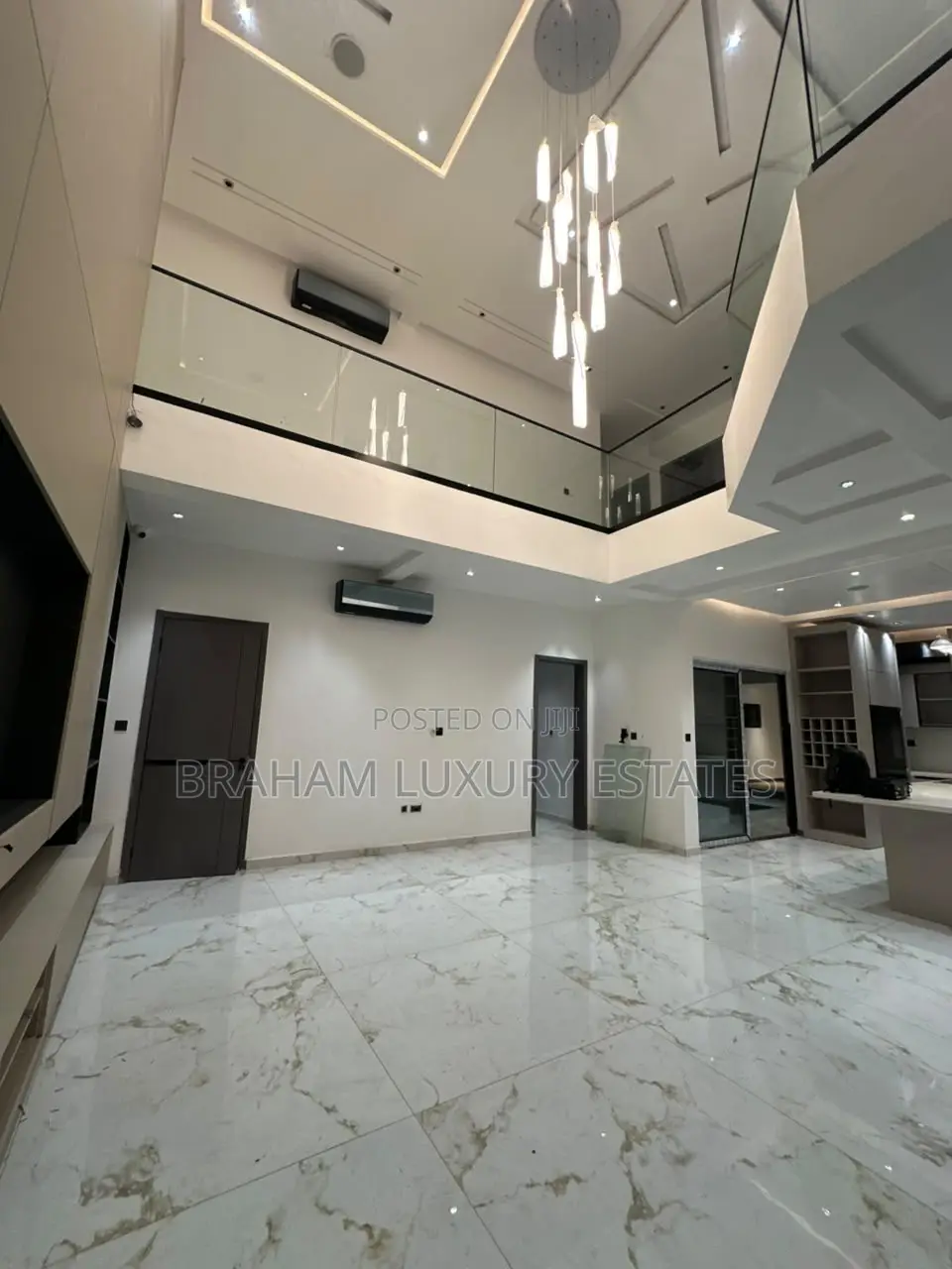 5bdrm Villa in Braham Luxury, East Legon for sale