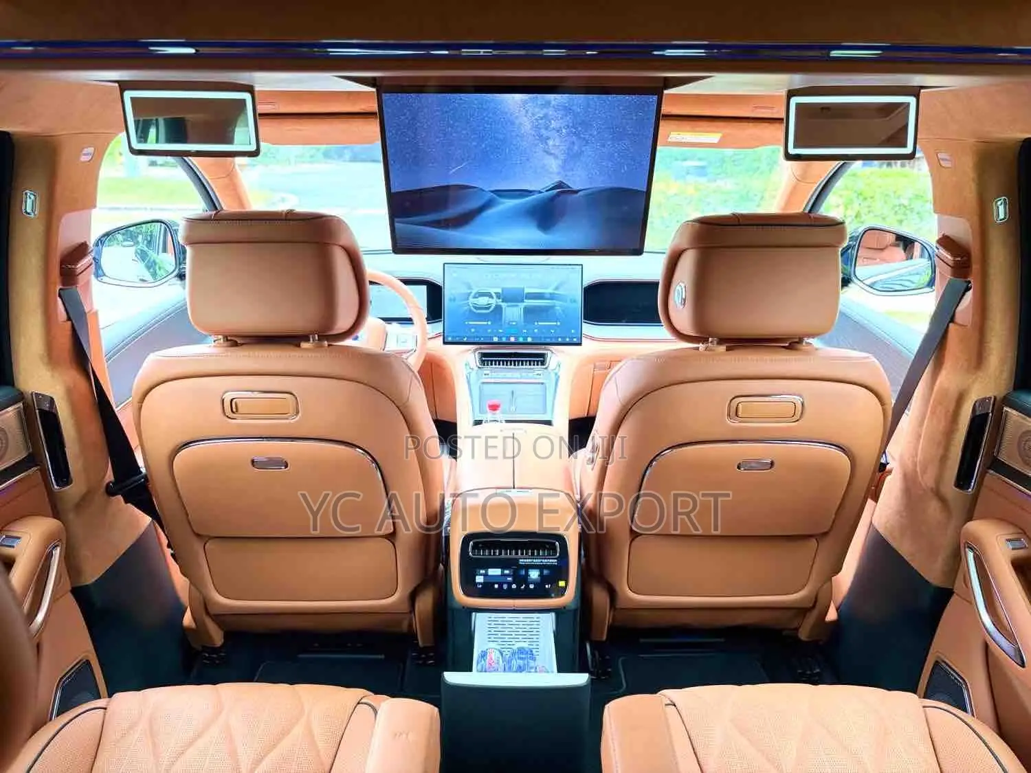 Denza N9 2.0 Hybrid AWD 2025 Black