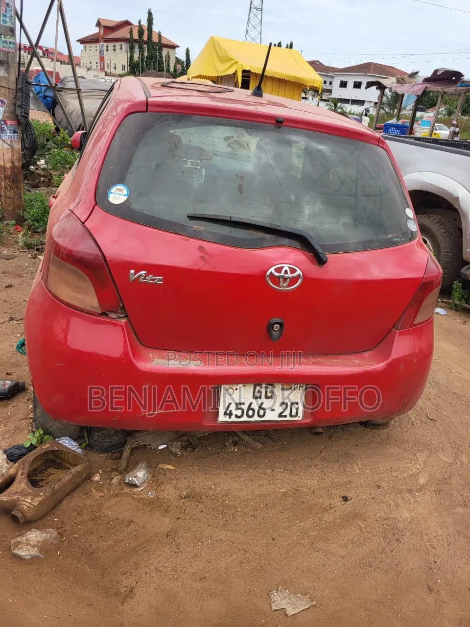 Toyota Vitz 1.3 AWD 3dr 2009 Red