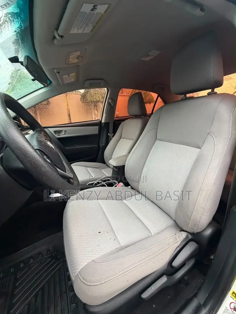 Toyota Corolla 2016 White