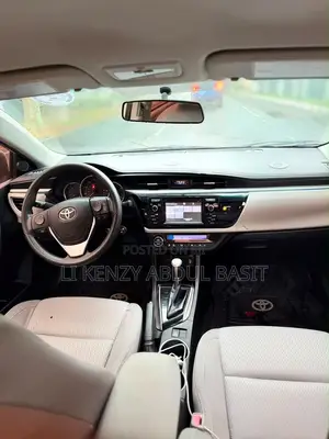 Toyota Corolla 2016 White