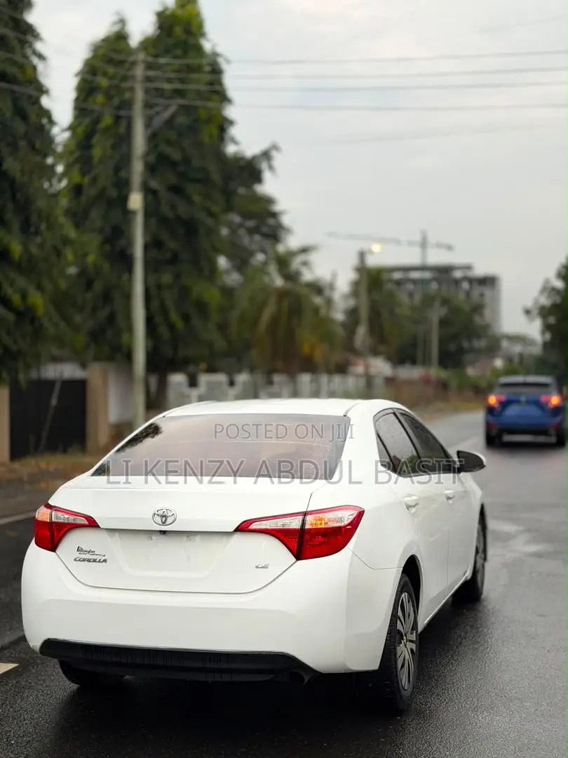 Toyota Corolla 2016 White