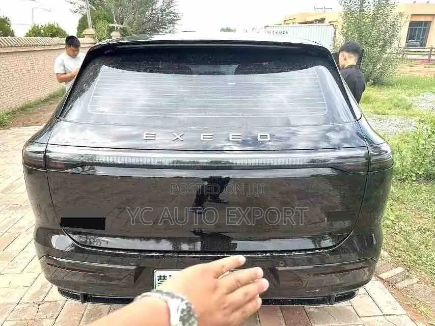 Exeed Sterra ET 2025 Black