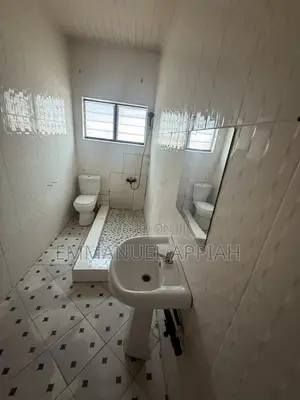 2bdrm Apartment in Awoshei Last Stop, Awoshie for rent