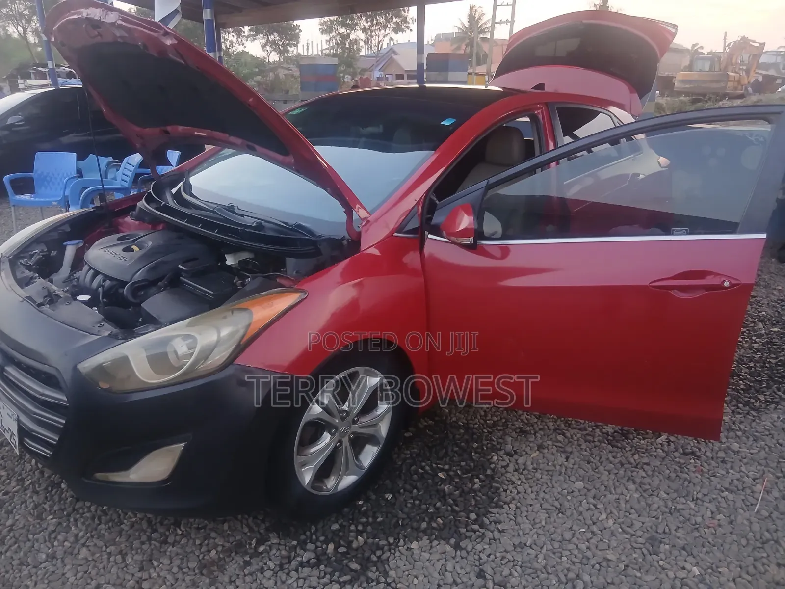 Hyundai Elantra 2015 Red