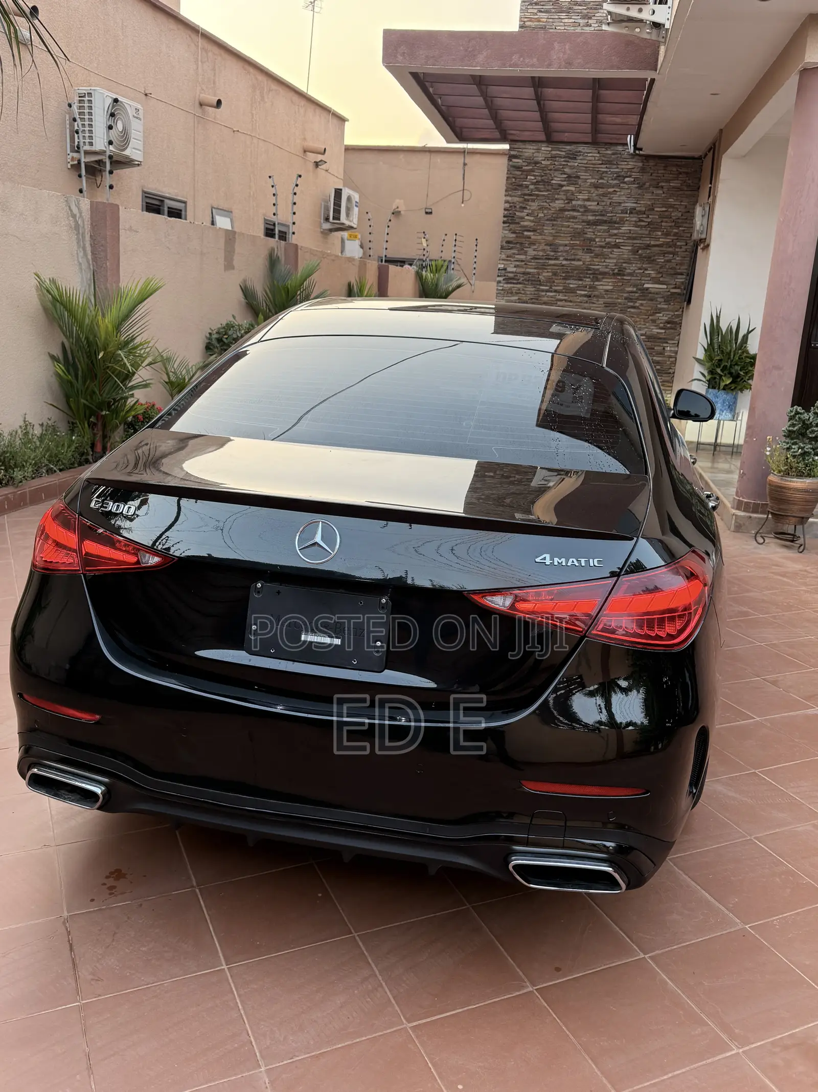 Mercedes-Benz C300 2025 Black