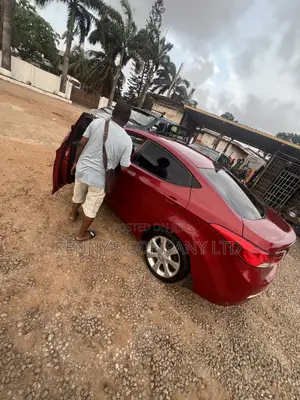 Hyundai Elantra Limited Sedan FWD (1.8L 4cyl 6A) 2013 Red