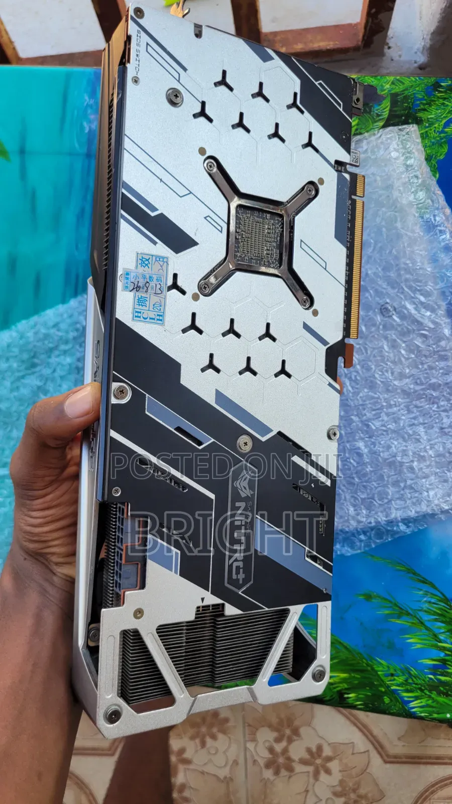 The Sapphire Nitro+ Radeon Rx 5700 Xt 8GB I