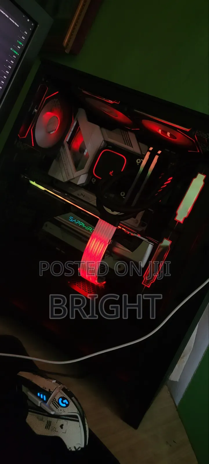 The Sapphire Nitro+ Radeon Rx 5700 Xt 8GB I