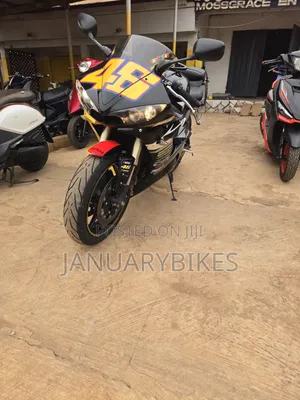 Yamaha R6 2018 Yellow