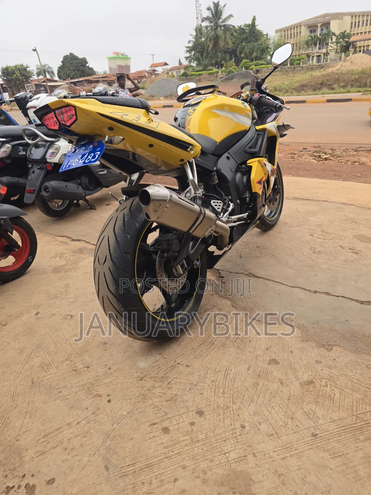 Yamaha R6 2018 Yellow
