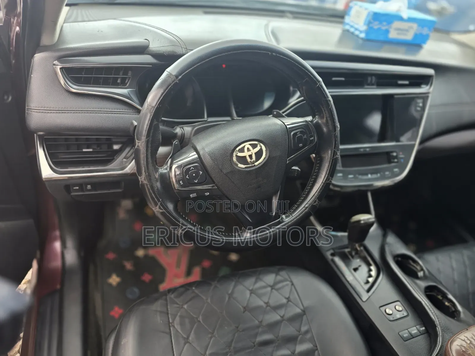 Toyota Avalon XLE 4dr Sedan (3.5L 6cyl 6A) 2015 Maroon