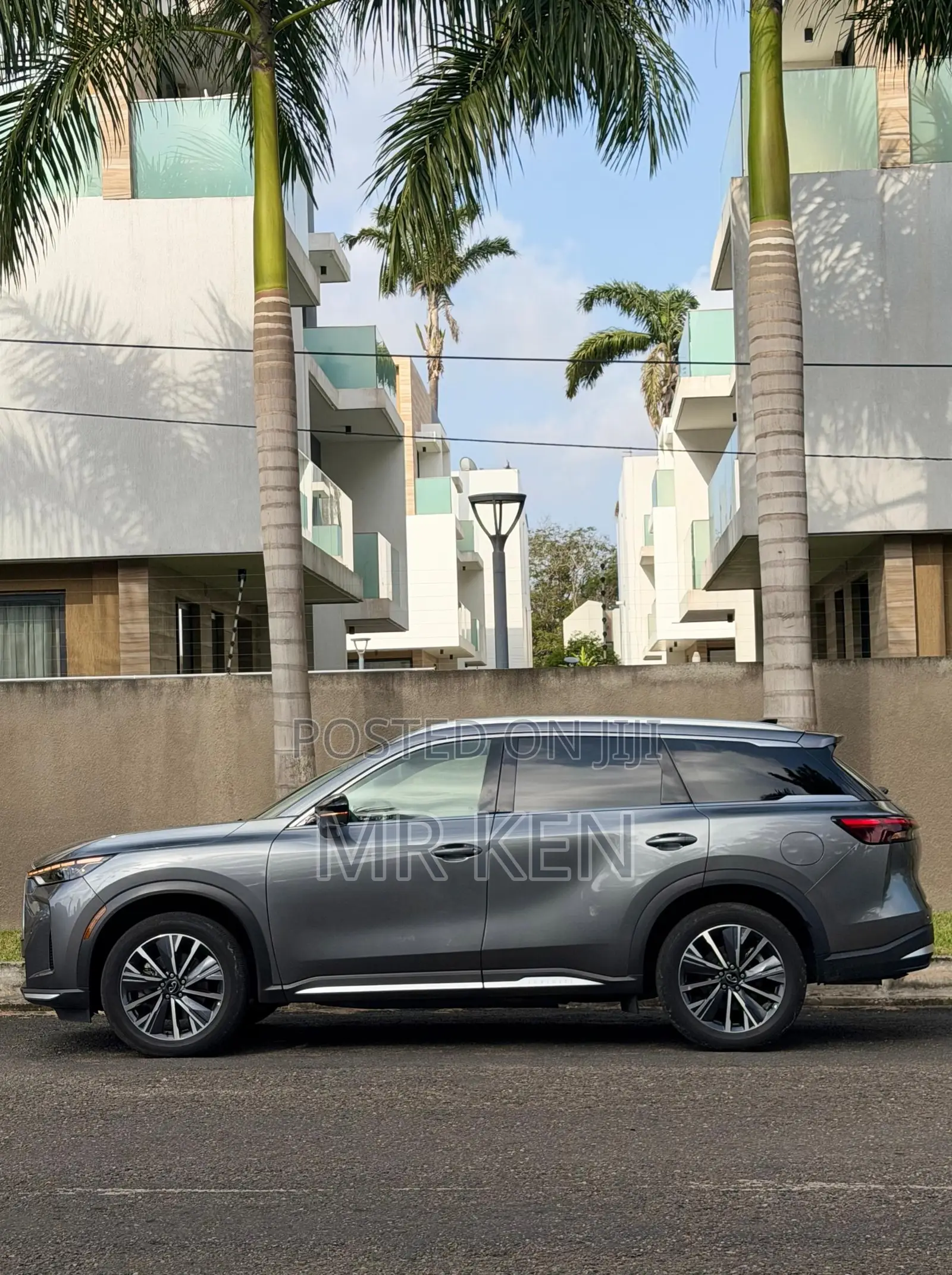 Infiniti QX60 LUXE AWD 2026 Gray