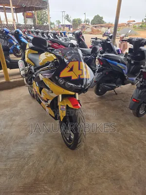 Yamaha R6 2018 Yellow