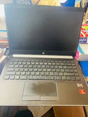 Laptop HP 14S 8GB AMD Ryzen 5 SSD 250GB
