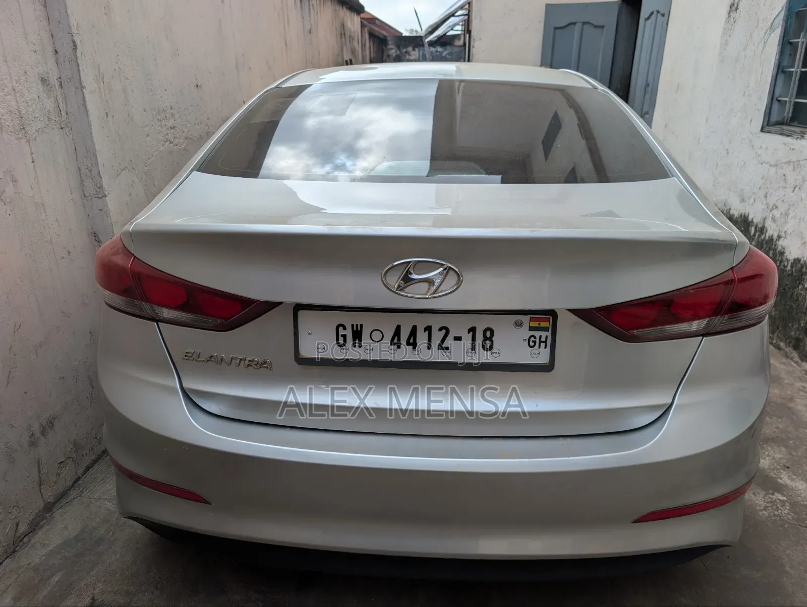 Hyundai Elantra 2017 Silver