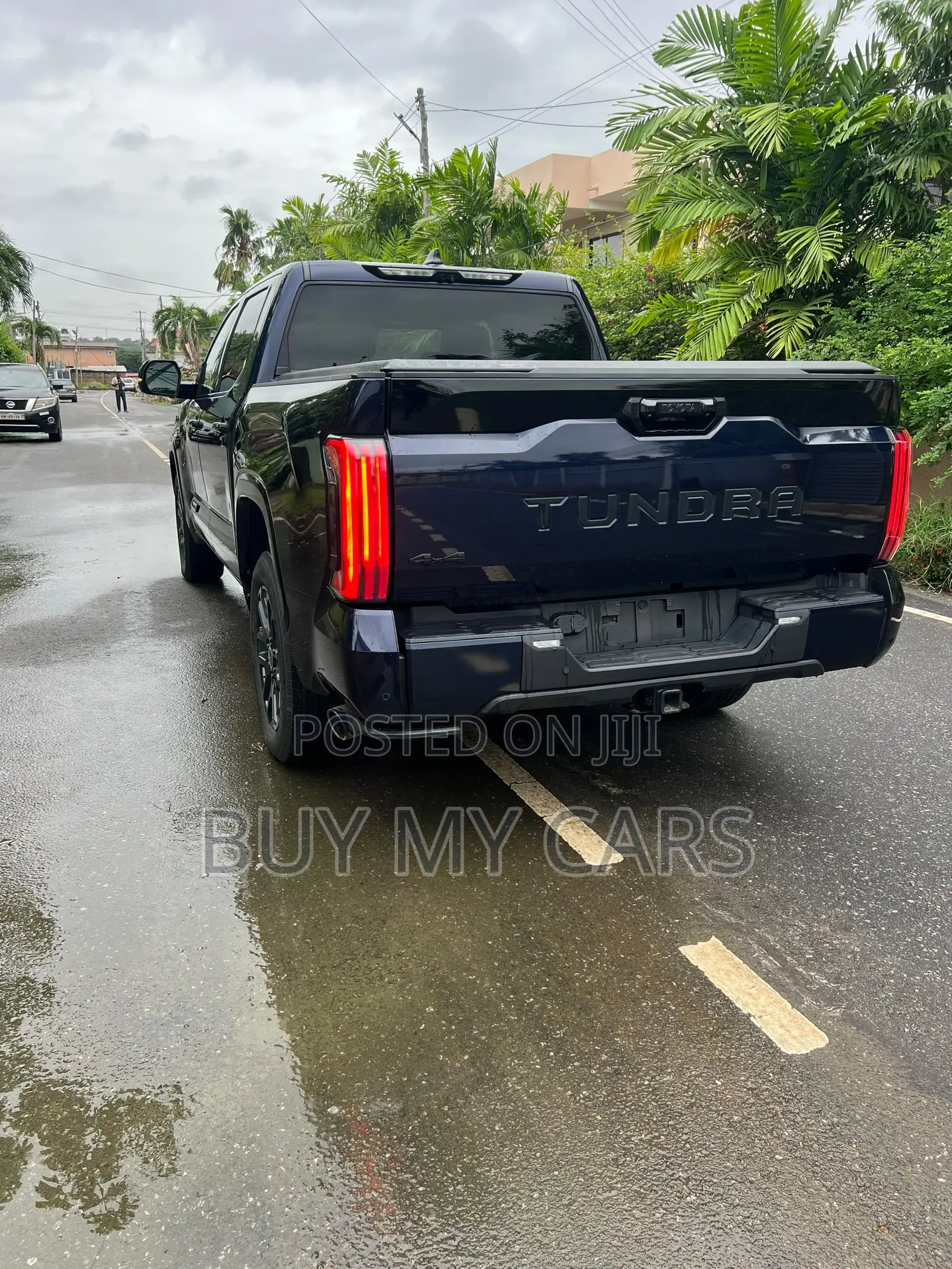 Toyota Tundra Limited Double Cab 6.5' Bed 2024 Blue