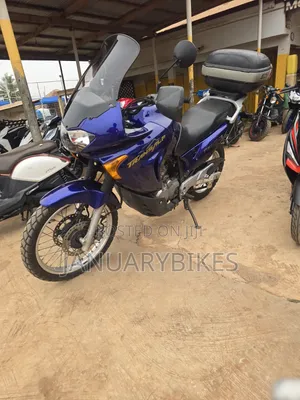Honda Transalp XL600V 2015 Blue