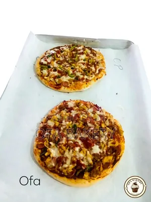 Pizza (Freshly Baked and Delicious)