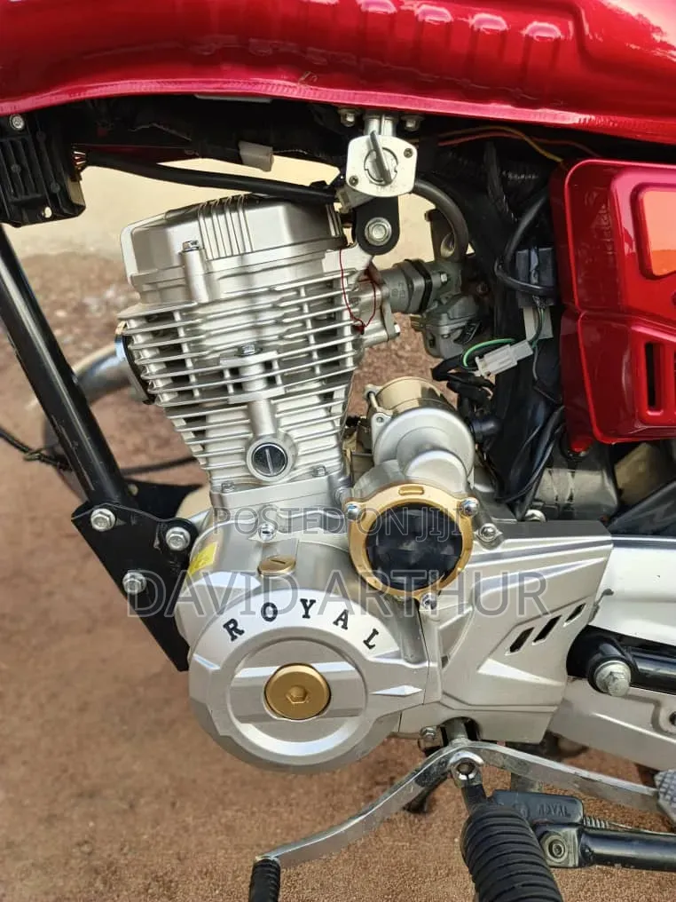 Royal RY125 2026 Red