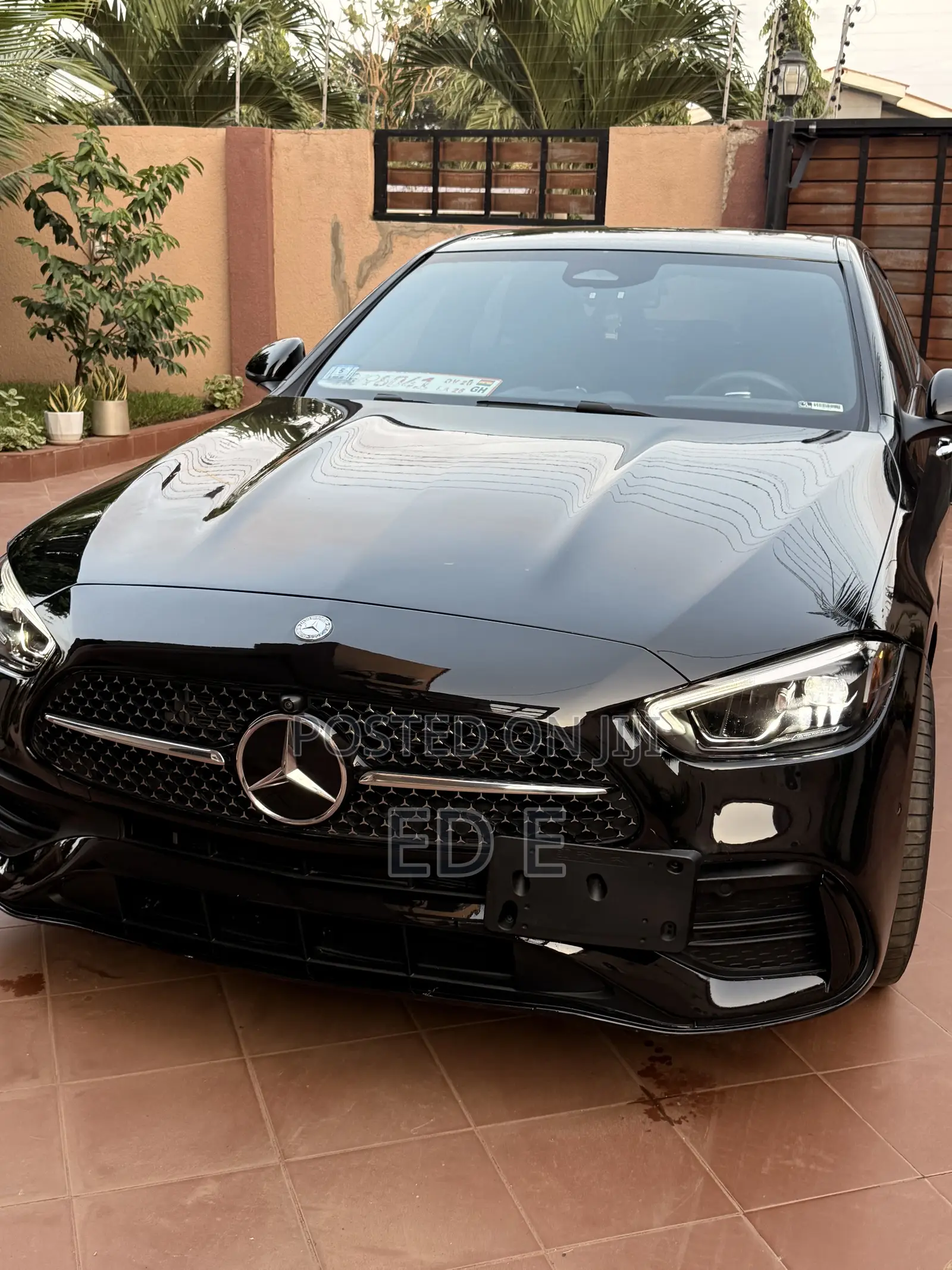 Mercedes-Benz C300 2025 Black