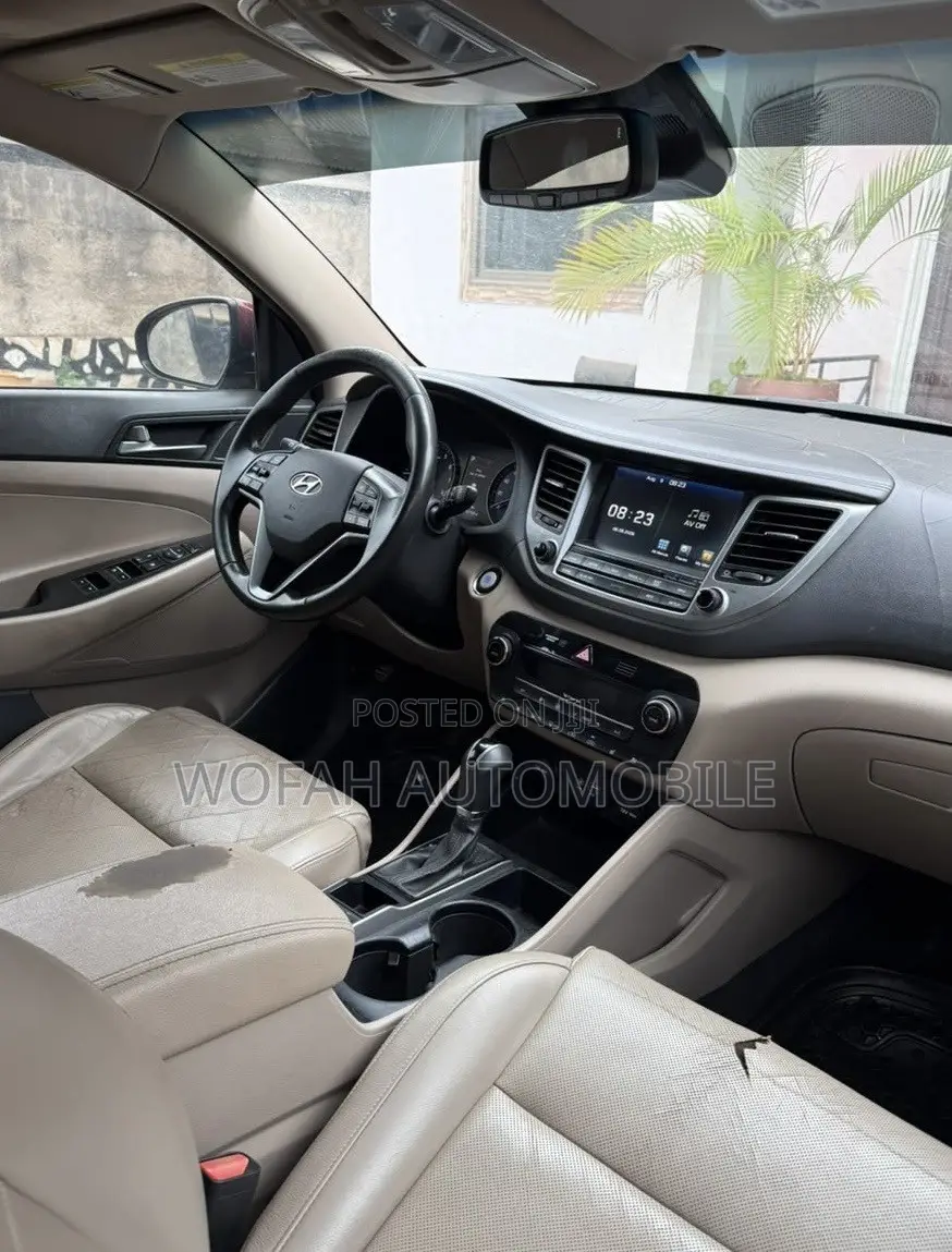 Hyundai Tucson 2016 Brown