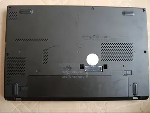 Laptop Lenovo ThinkPad T450 4GB Intel Core i3 HDD+SSD 256GB