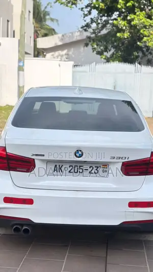 BMW 330i 2018 White