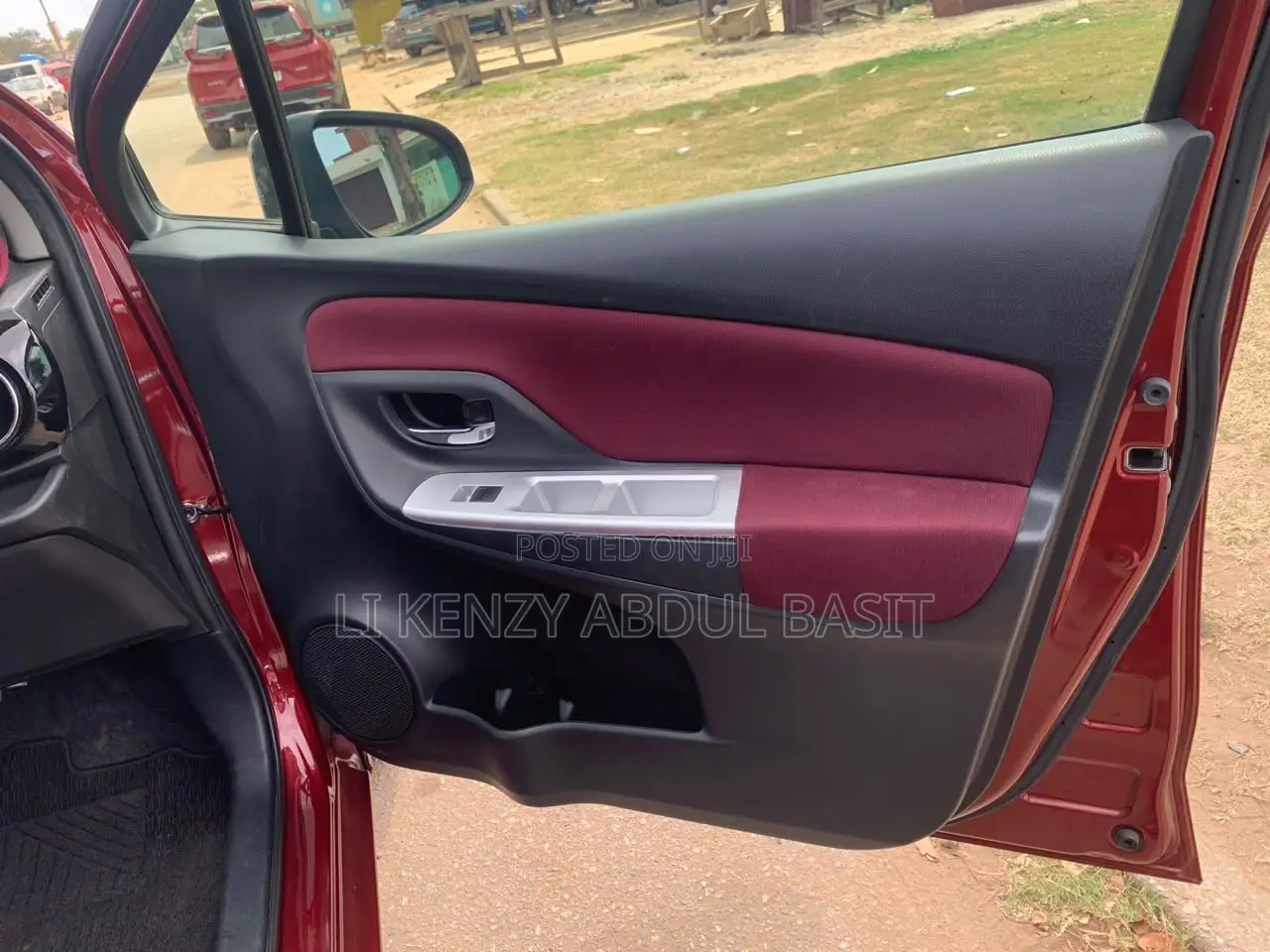 Toyota Vitz 2015 Red