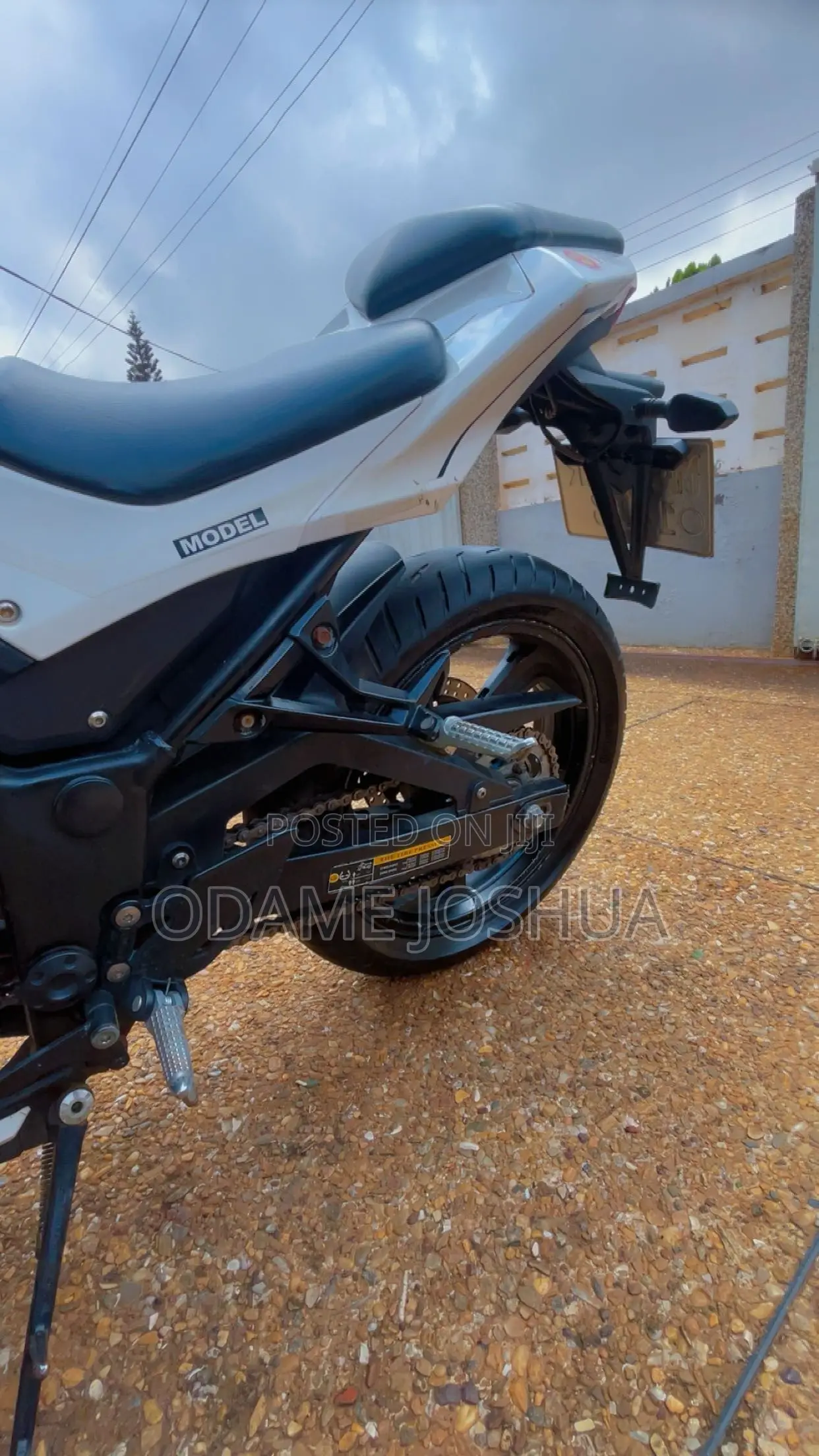 Motorcycle 2022 White