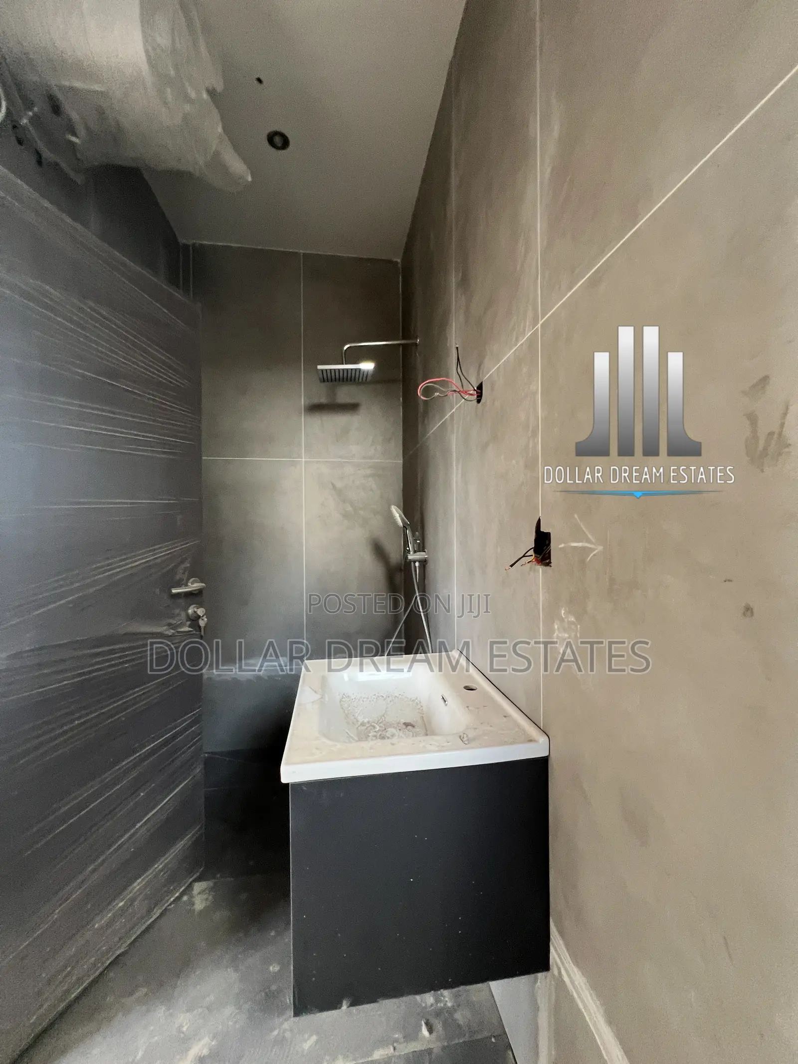 2bdrm Apartment in Cantonments for sale