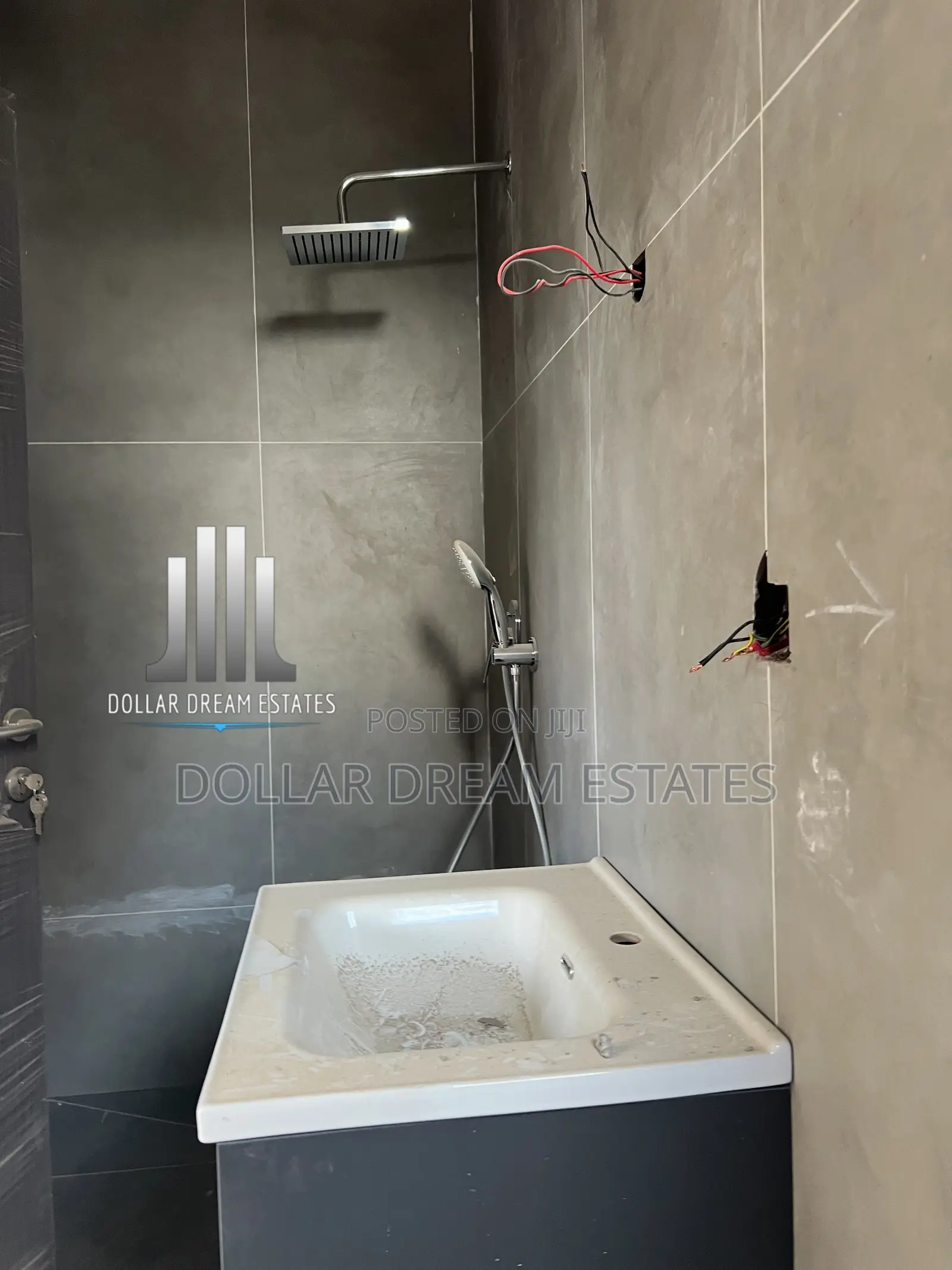 2bdrm Apartment in Cantonments for sale