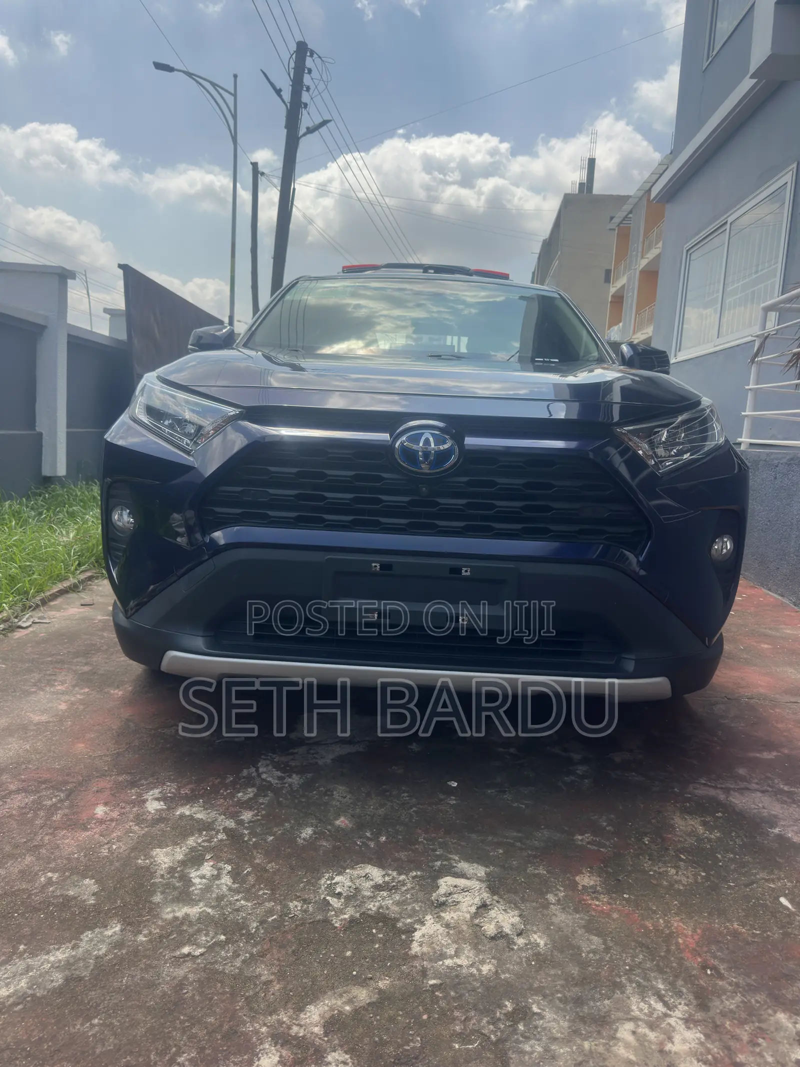 Toyota RAV4 2022 Blue