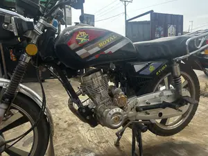 Royal RY125 2024 Black