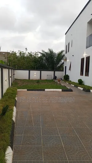 4bdrm House in Ablorh Adjei for sale