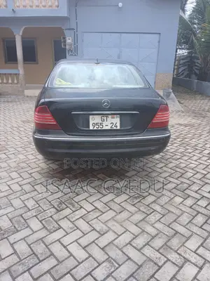 Mercedes-Benz C300 Luxury 4Matic Sedan AWD (3.0L 6cyl 7A) 2012 Black