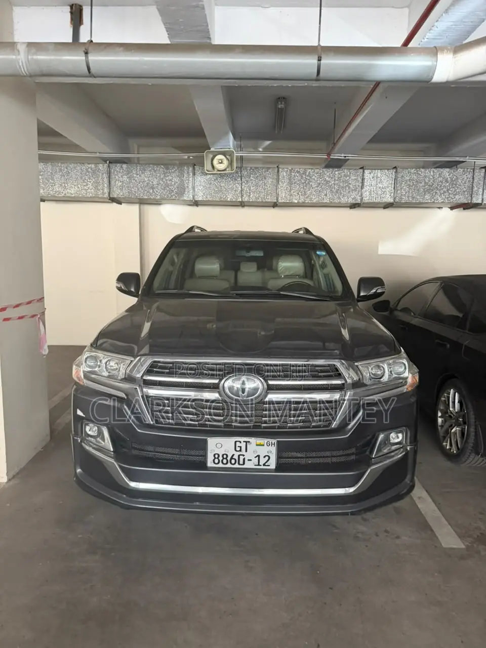 Toyota Land Cruiser 2011 Gray