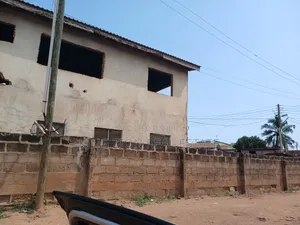 6bdrm House in King Zion Real, CP for sale