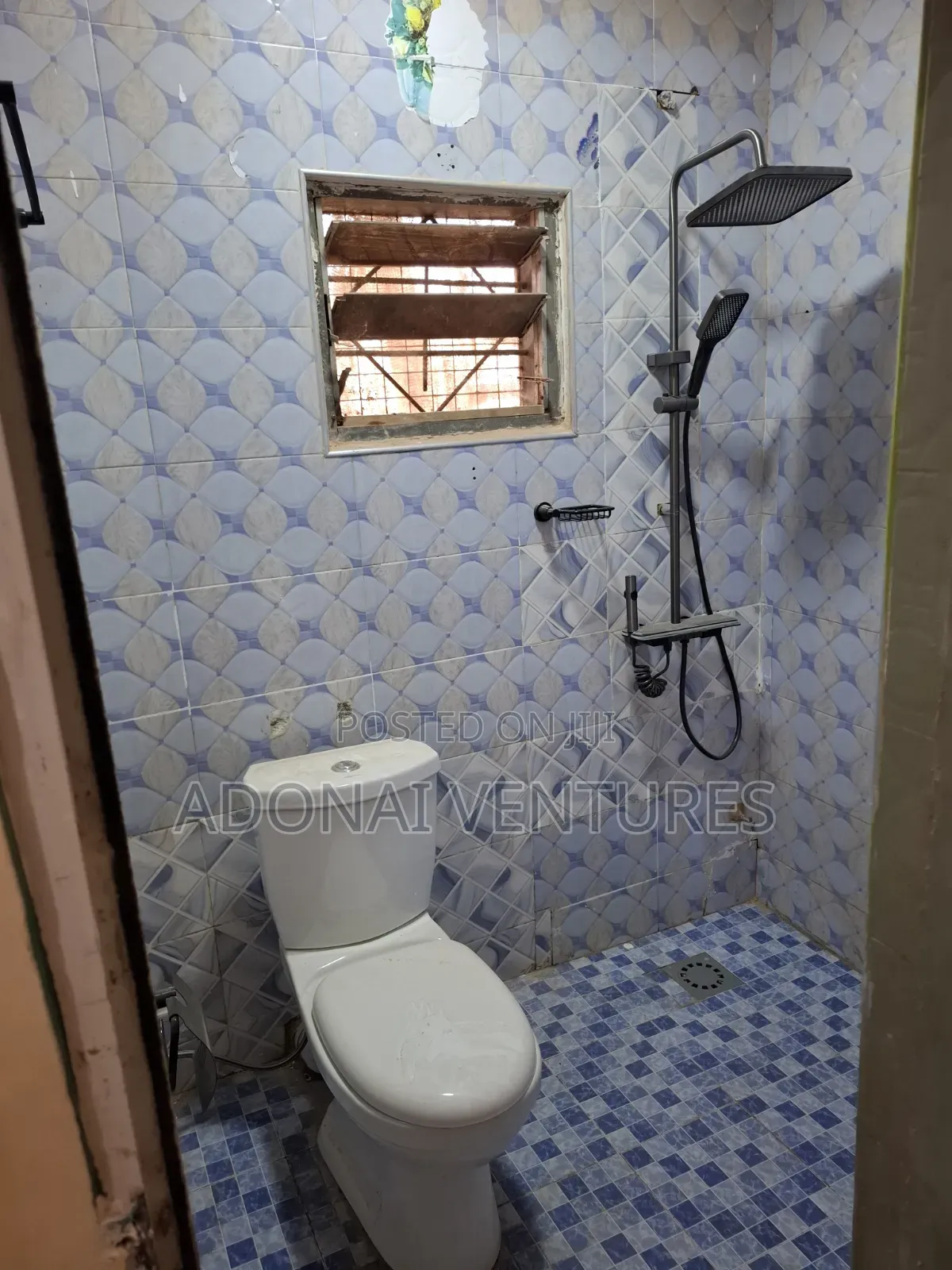 2bdrm House in Sokoban Ampayoo, Kumasi Metropolitan for rent