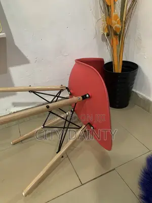 Aesthetic Chair
