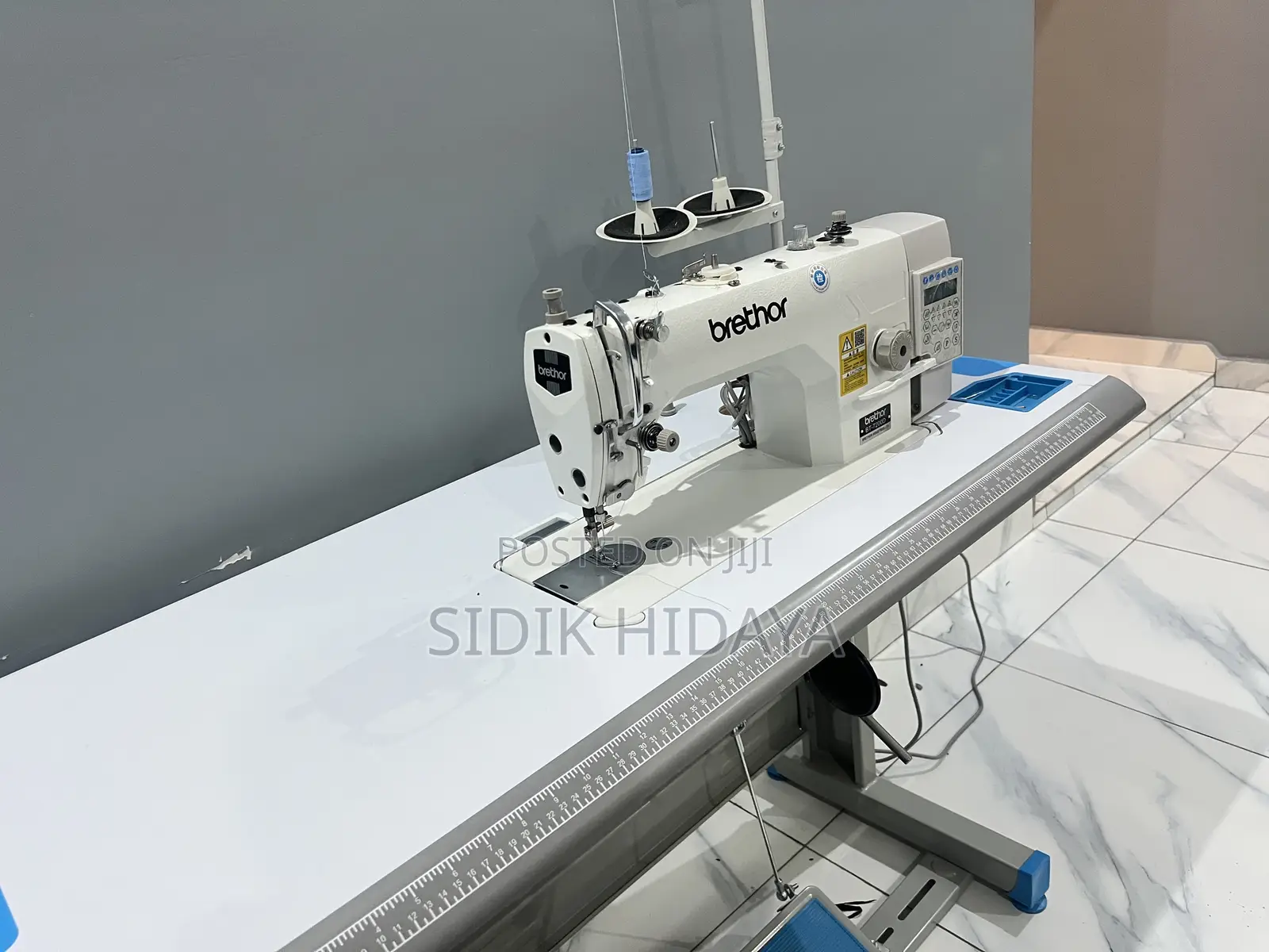 Industrial Sewing Machine