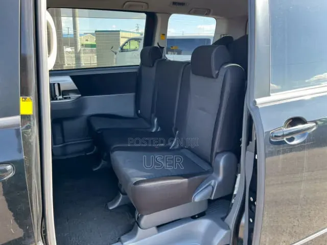 Toyota Voxy 2008 Black