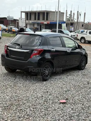 Toyota Vitz 1.3 AWD 3dr 2015 Matt Black